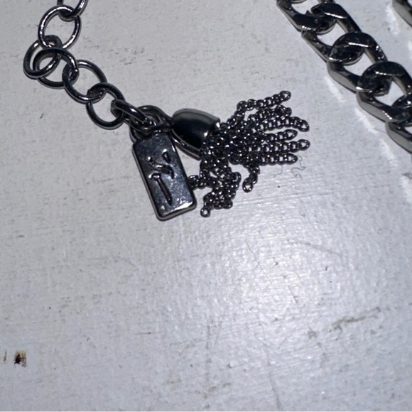 Gorgeous Heavy Stainless Necklace - Picture 5 of 5